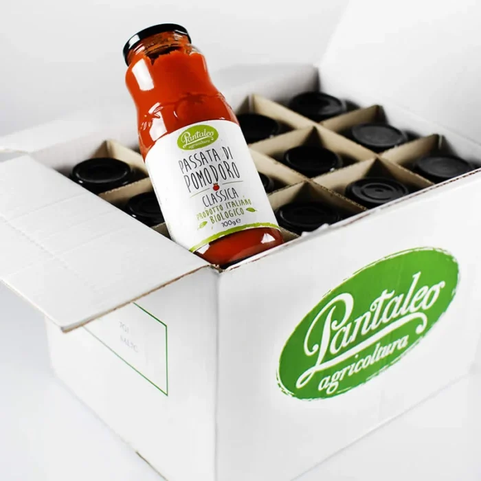 Passata-di-pomodori-Pantalep